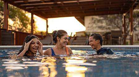 SOS PISCINES La Coopérative des Pisciniers