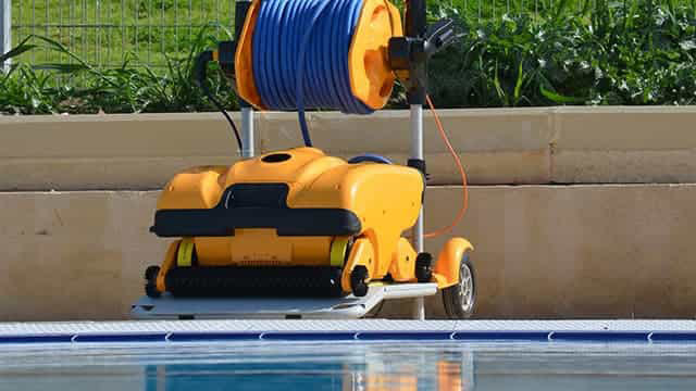 Dolphin Wave 200Xl Robot Electrique Nettoyeur Des Piscines Collectives Municipales Maytronics