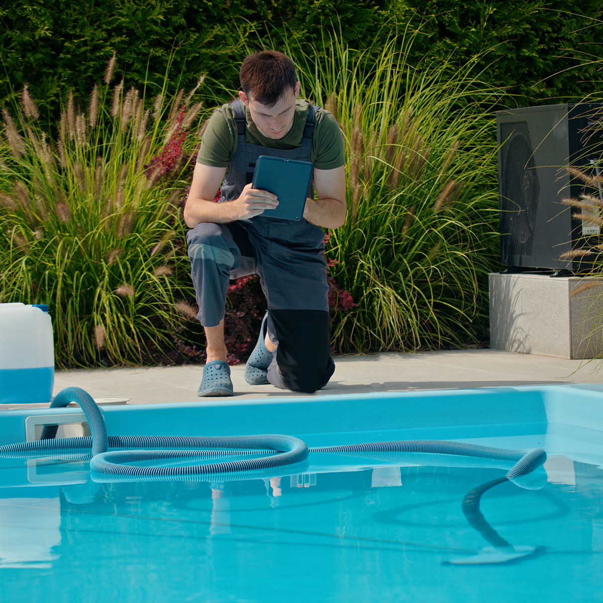 Piscinistes associés | Entretenir & réparer votre piscine Piscinistes associés|Entretenir & réparer votre piscine